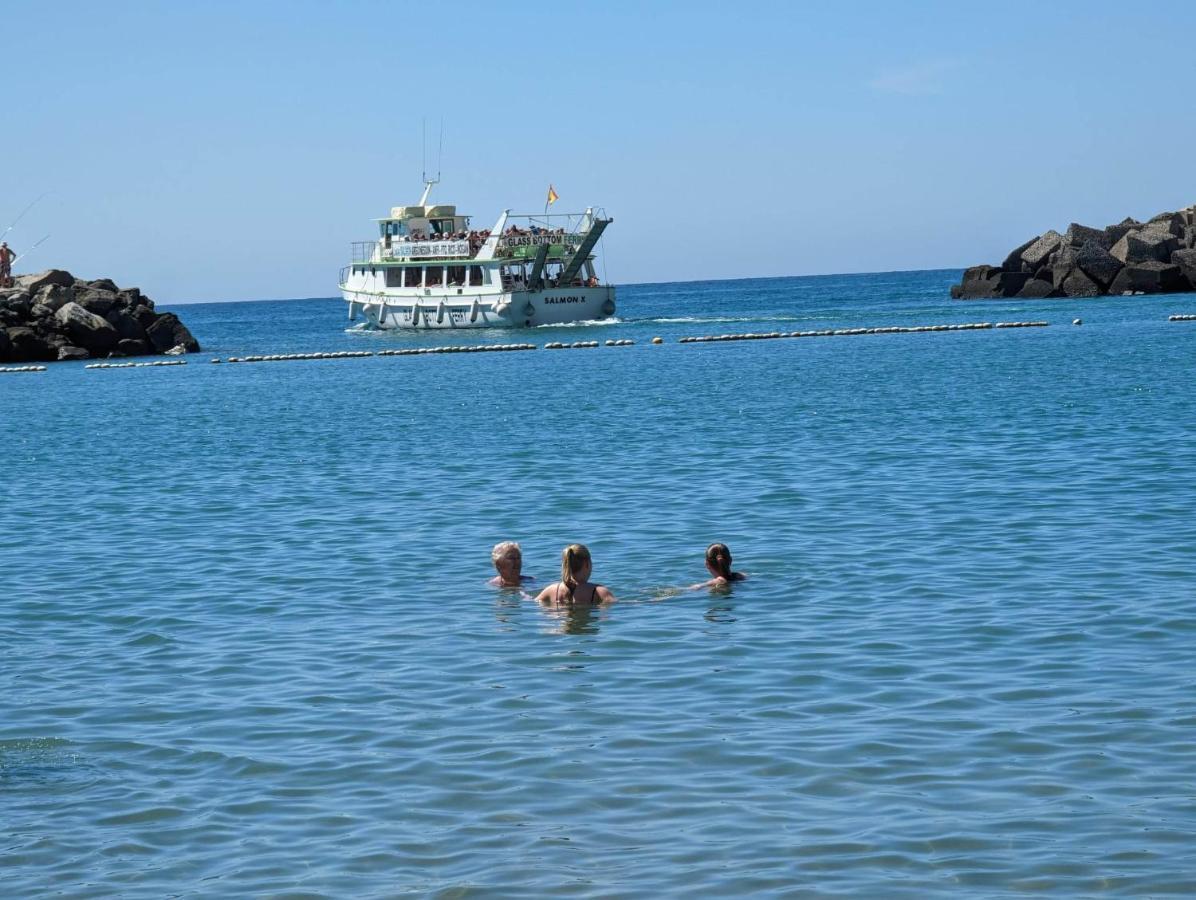 Beachfront Studio Apartment Puerto Rico Пуерто Рико Екстериор снимка